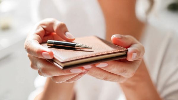 5 Reasons to Consult a St Albans Dermatologist for Skin Care